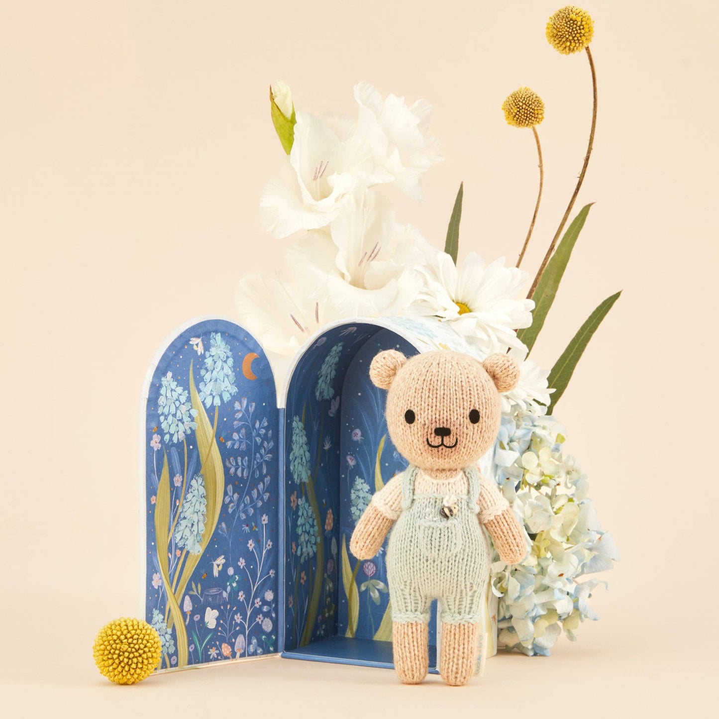 cuddle+kind Tiny Charlie the honey bear, gives 10 meals TINYHONBERCHA4