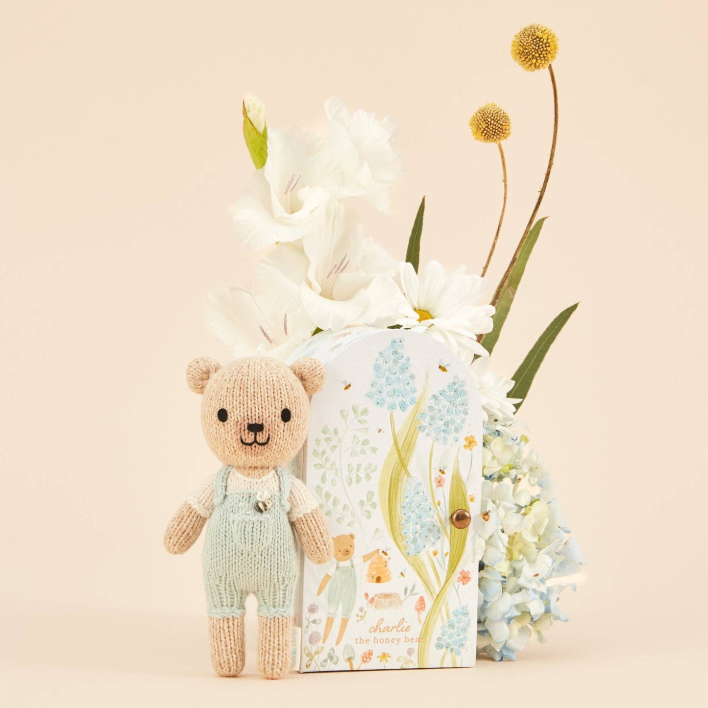 cuddle+kind Tiny Charlie the honey bear, gives 10 meals TINYHONBERCHA4