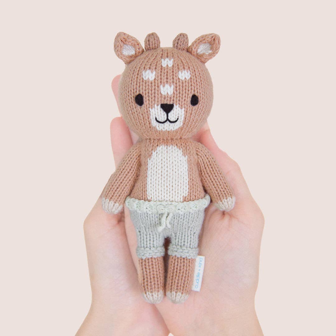 cuddle+kind Tiny Elliott the fawn, gives 10 meals TINYFAWELL4