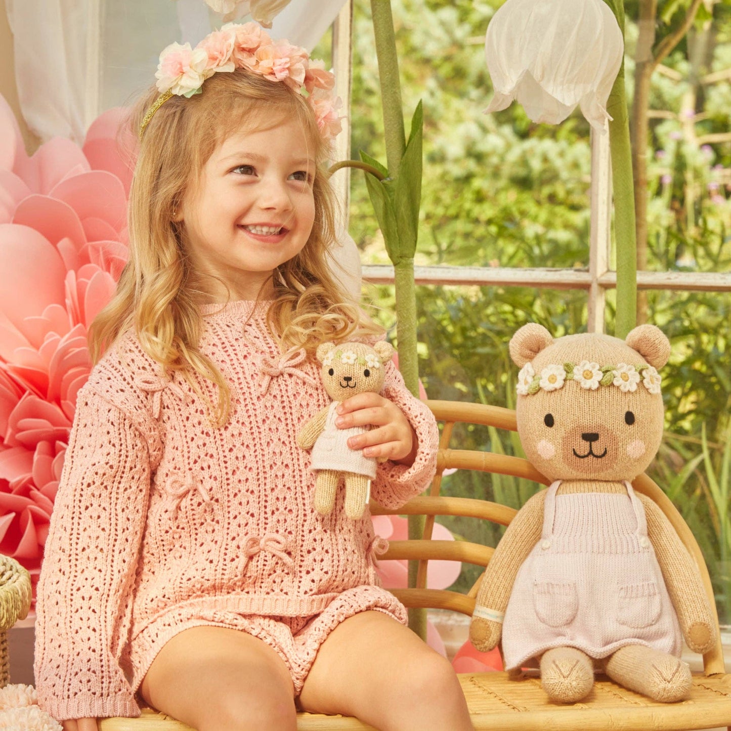 cuddle+kind Tiny Olivia the honey bear, gives 10 meals TINYHONBEROLV4
