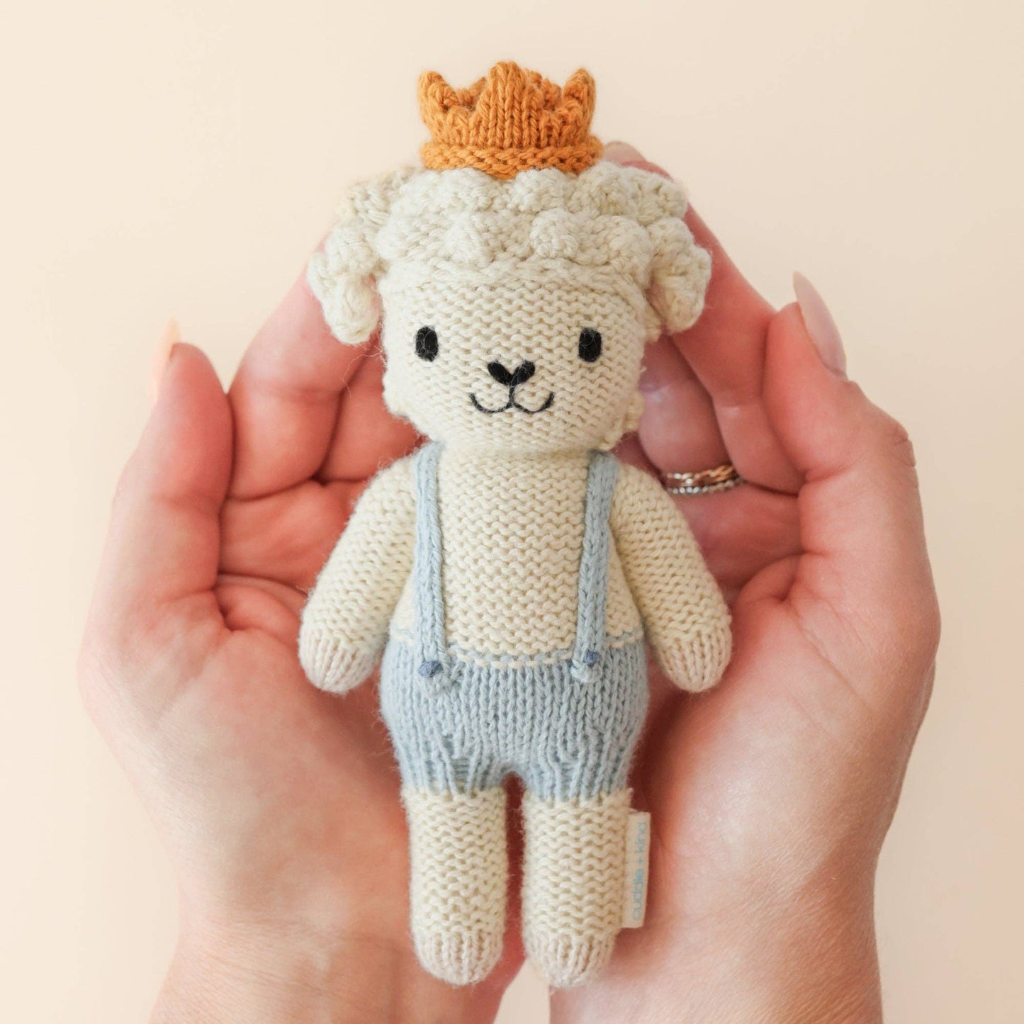 cuddle+kind Tiny Sebastian the lamb, gives 10 meals TINYLAMSEB4