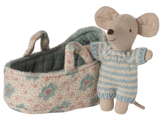 Maileg Baby mouse in carry cot - Blue