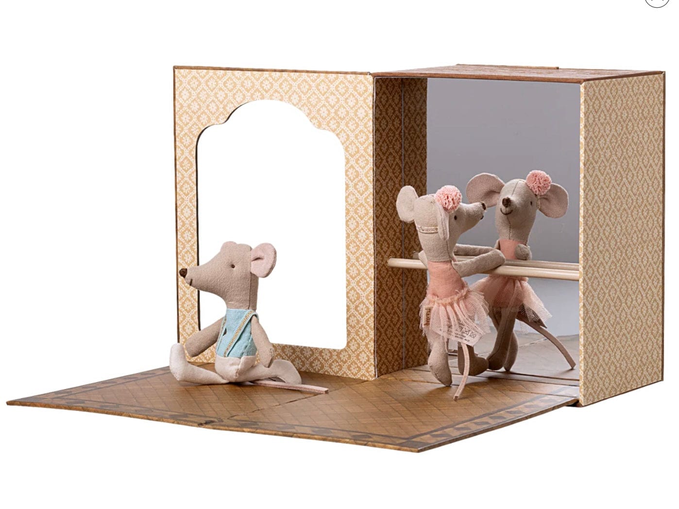 Maileg Ballet Mice in Dance Studio