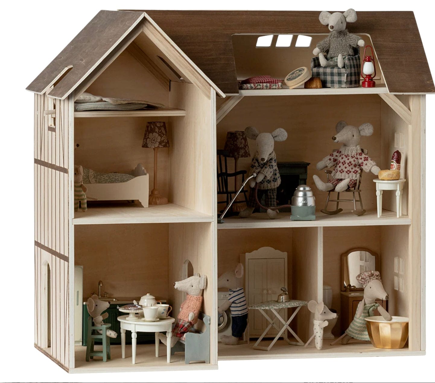 Maileg Mouse hole farm house