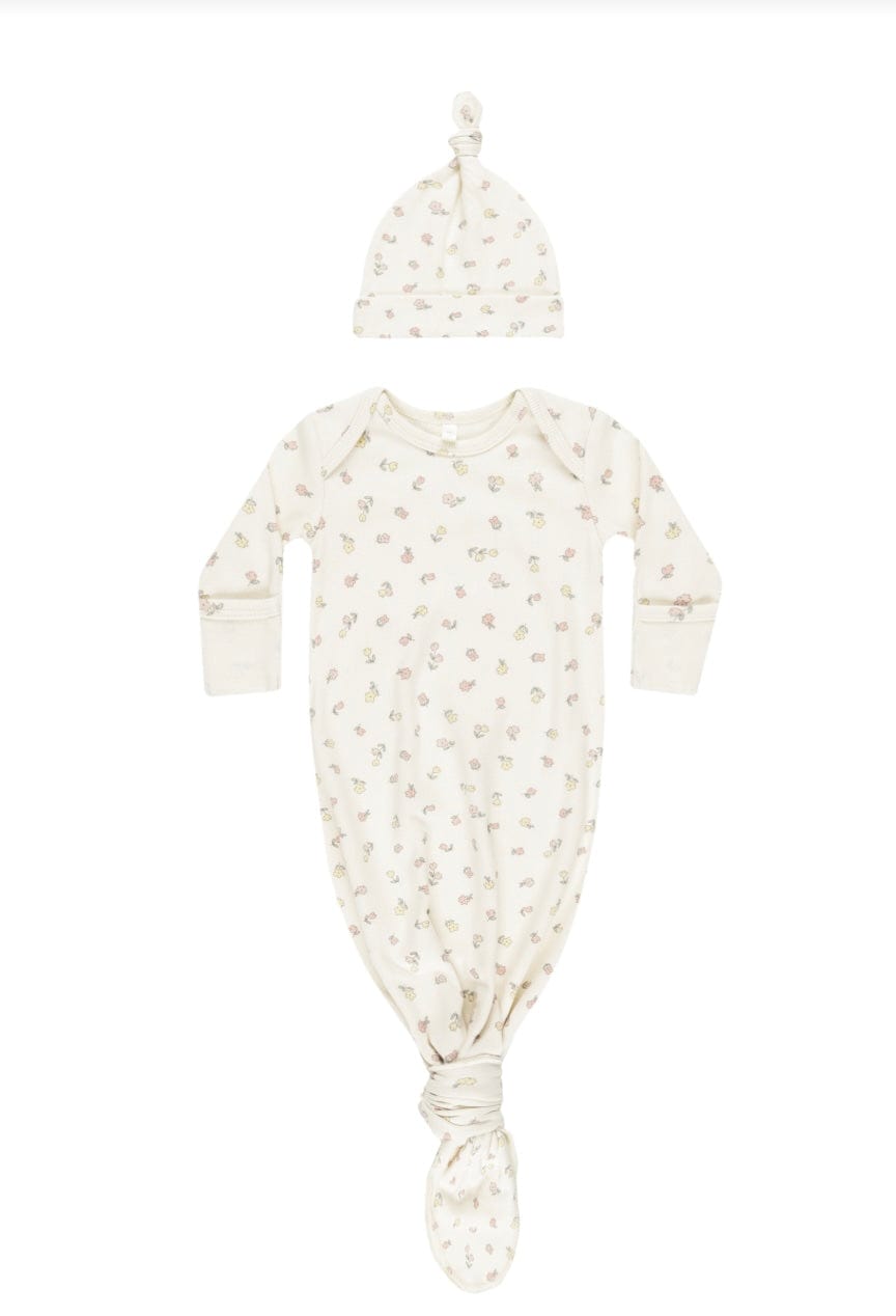Quincy Mae KNOTTED BABY GOWN + HAT SET FLEUR