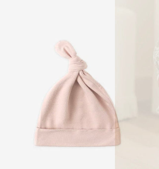 Quincy Mae Light Rose knotted hat
