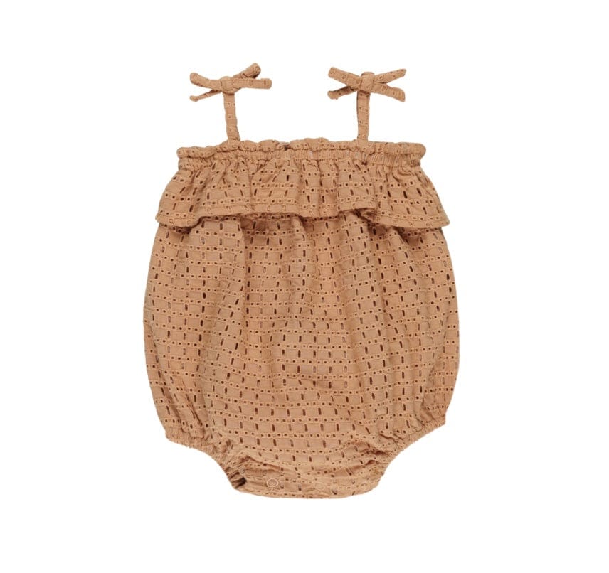 Rylee & Cru RUFFLE ROMPER GRAPEFRUIT