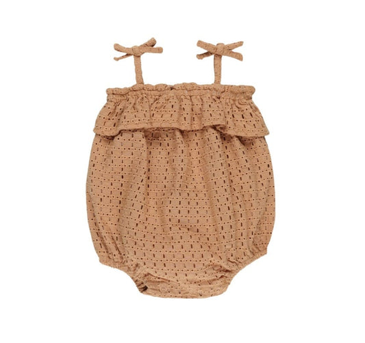 Rylee & Cru RUFFLE ROMPER  GRAPEFRUIT