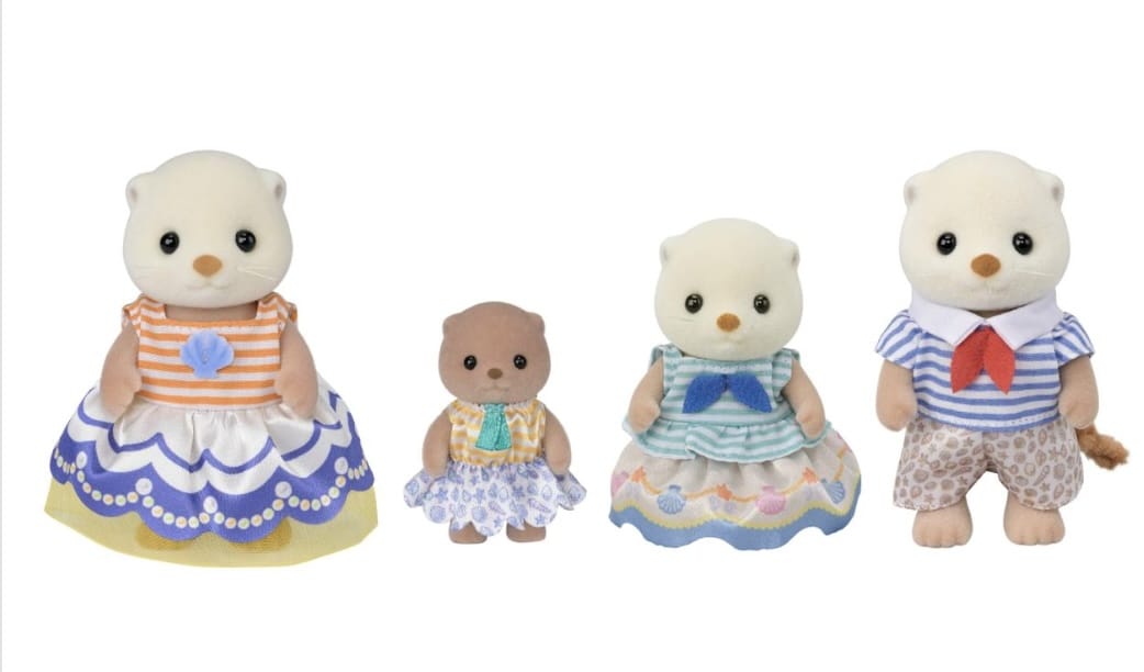 CALICO CRITTERS Calico Critters Sea Otter Family