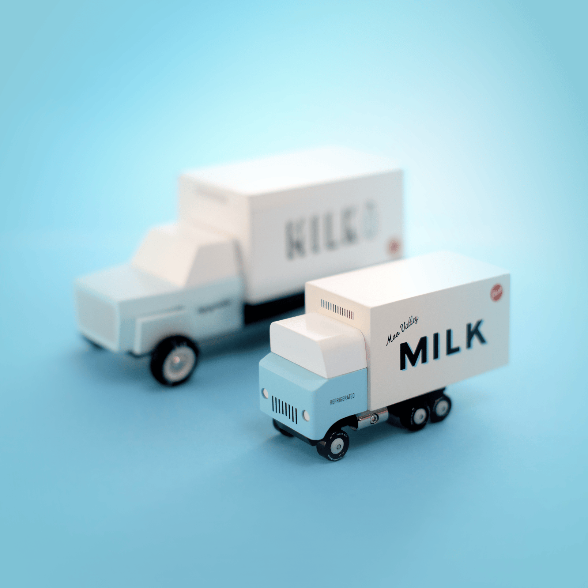 Candylab Toys Milk Truck CND T464