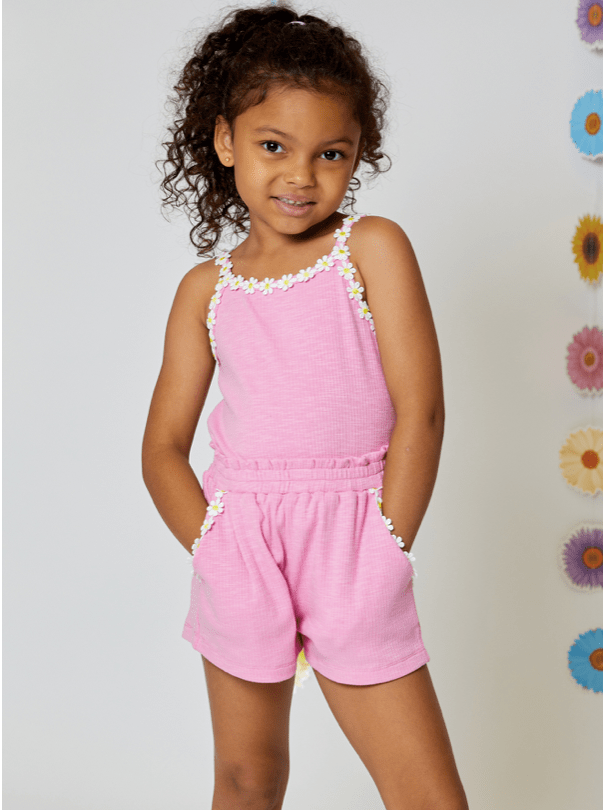 Design History Design History Pink daisy Short outfit