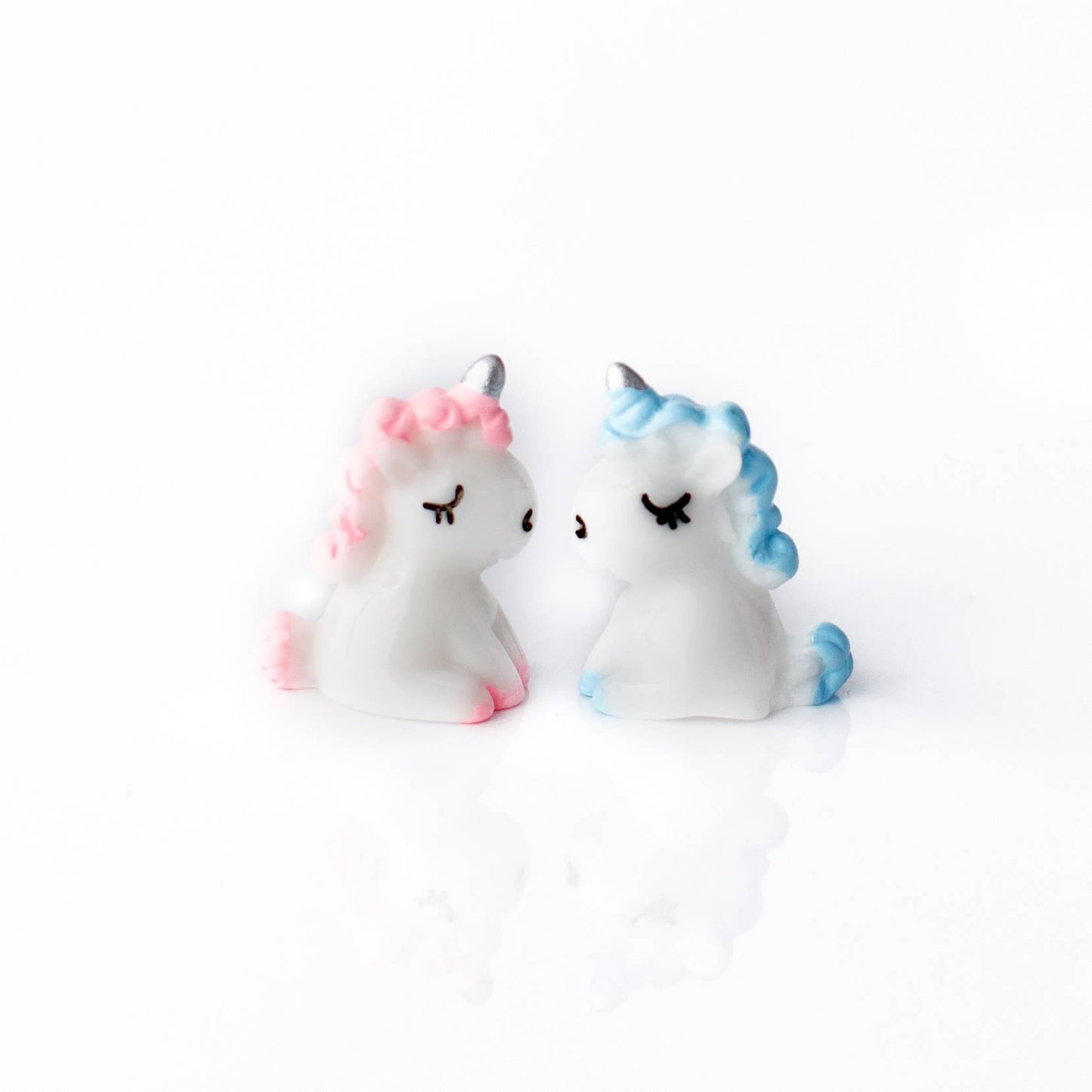 garb2ART Surprise Bath Bomb | Unicorn UNSING