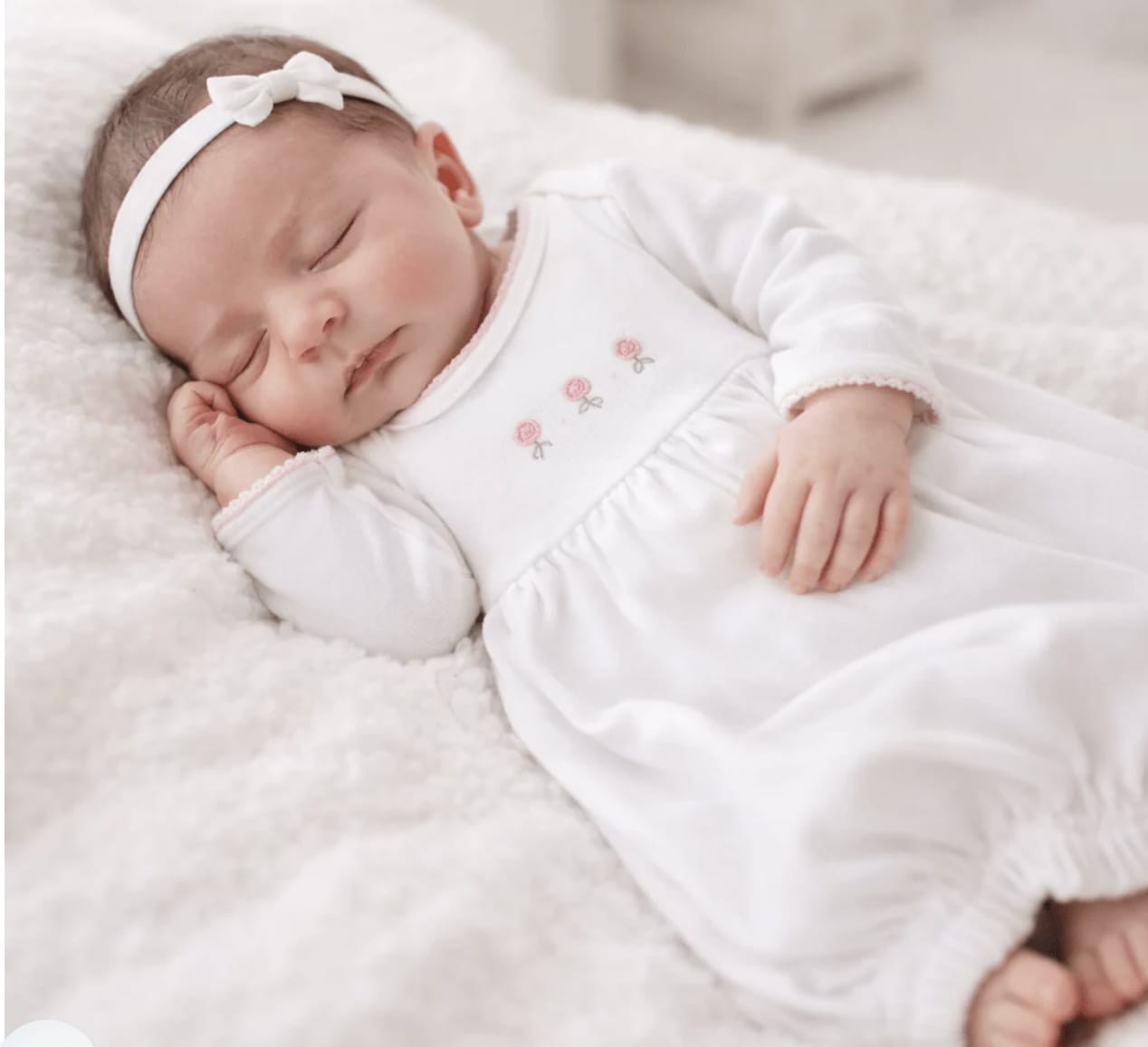 MAGNOLIA BABY Magnolia Baby Juliettes Classic Gown