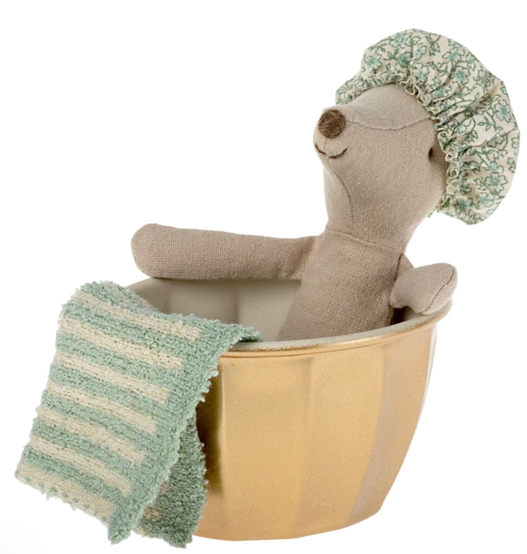 Maileg Wellness Mouse, Big Sister - Mint