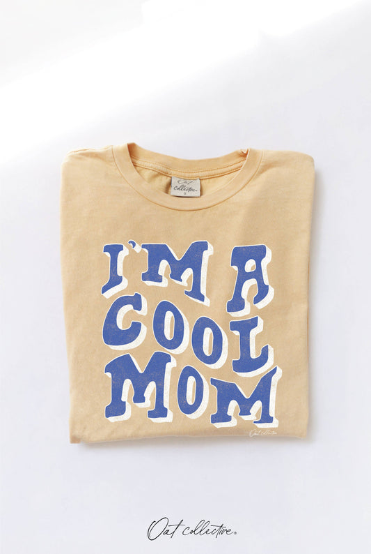 OAT COLLECTIVE GOLDEN / M I'M A COOL MOM Mineral Graphic Top OT2402X2829