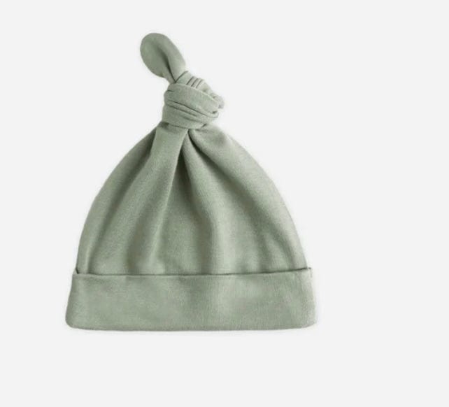 Quincy Mae Fern knotted hat